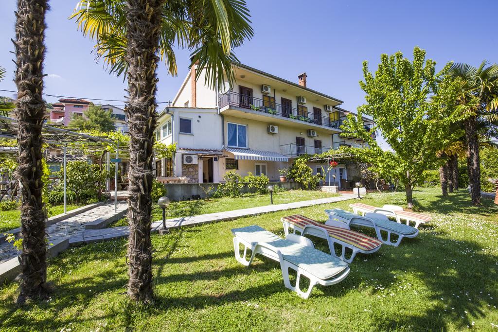 Apartments & Rooms Ribaric Lovran Exterior photo
